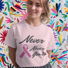 Geef nooit nooit Pink Ribbon Awareness T-shirt op